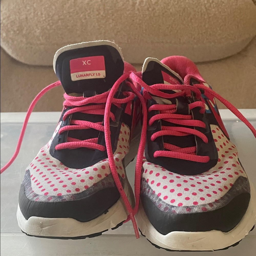 Nike Sneakers - Pink and Black